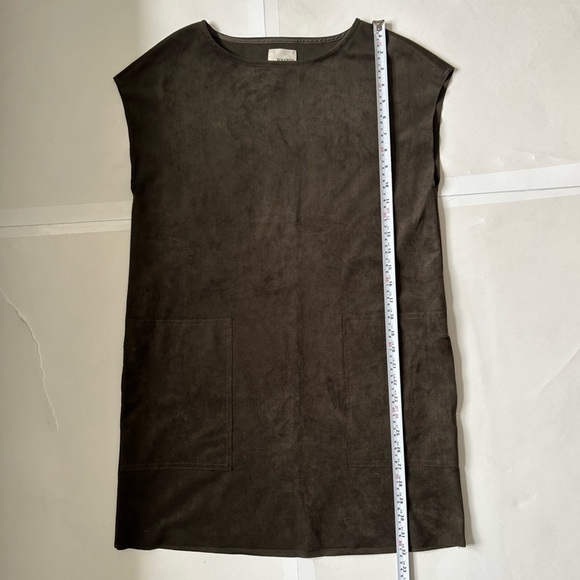 ARITZIA Wilfred Free Nori Faux Suede Tunic Dress with pockets dark green - Picture 5 of 10